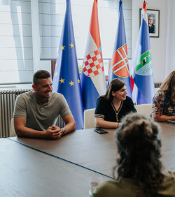 Studenti iz Europe stigli u Novsku