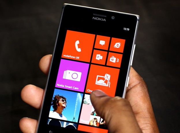Vipnet započinje prodaju Nokia Lumia 925 telefona Vipnet započinje prodaju Nokia Lumia 925 telefona