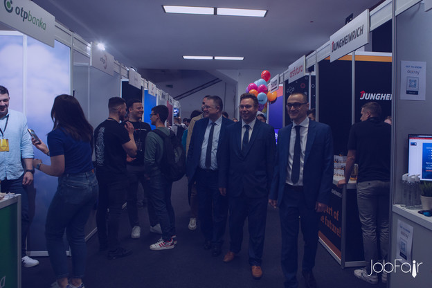 Više od 150 poduzeća na najvećem Job Fairu Više od 150 poduzeća na najvećem Job Fairu