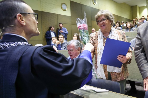 Zlatne diplome za 50. godišnjicu diplomiranja Zlatne diplome za 50. godišnjicu diplomiranja