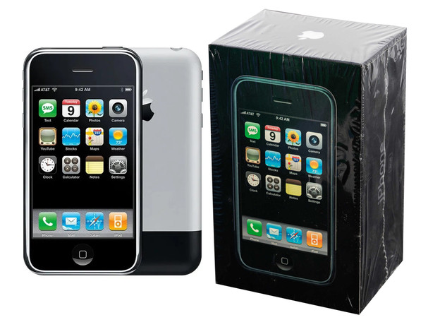 Apple iPhone 1 prodan za 190 tisuća dolara Apple iPhone 1 prodan za 190 tisuća dolara