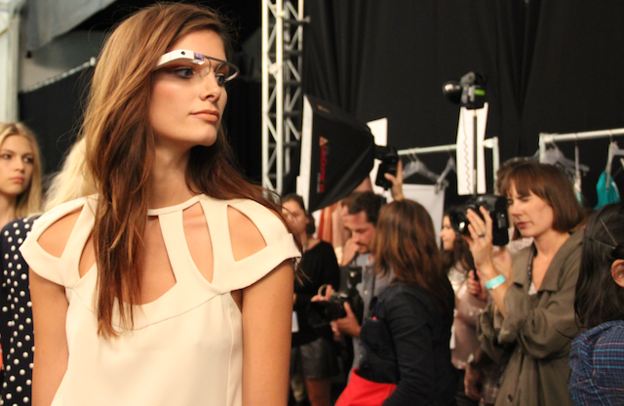 Google Glass na New York Fashion Weeku Google Glass na New York Fashion Weeku