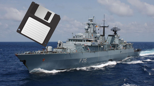 Njemački lovci na podmornice izbacuju floppy diskove Njemački lovci na podmornice izbacuju floppy diskove