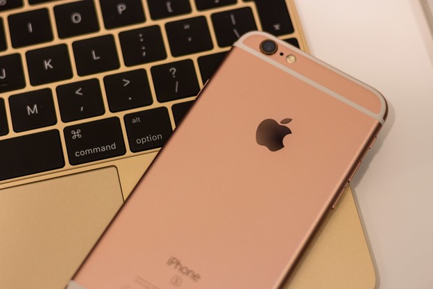 Rusija zabranila iPhone zbog špijuniranja Rusija zabranila iPhone zbog špijuniranja
