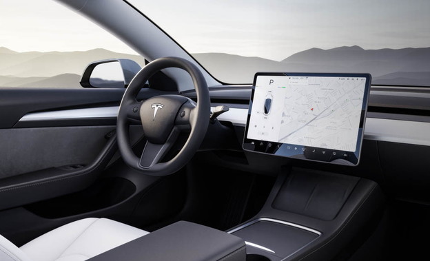 Tesla mora dijeliti autopilotske podatke s agencijom NHTSA Tesla mora dijeliti autopilotske podatke s agencijom NHTSA
