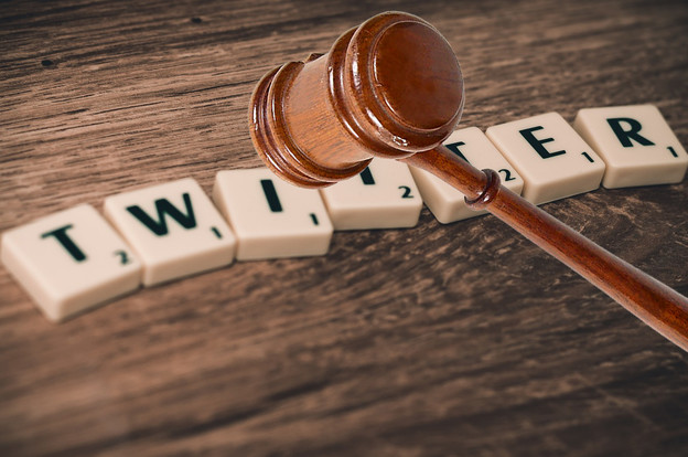 Twitter kažnjen s 450 tisuća eura zbog GDPR-a Twitter kažnjen s 450 tisuća eura zbog GDPR-a