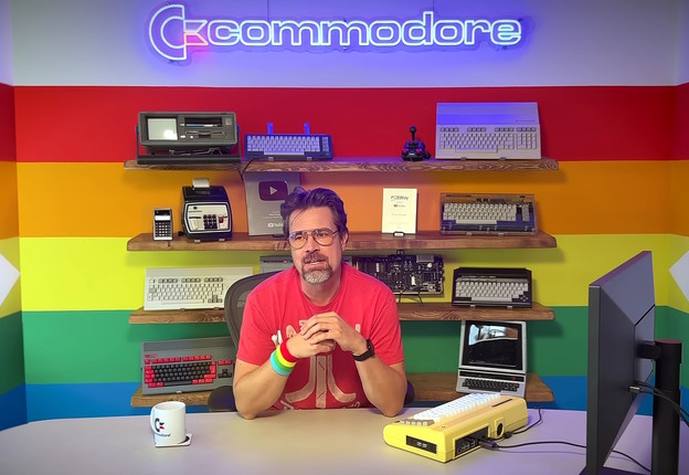 VIDEO: Retro zajednica kupila Commodore brand VIDEO: Retro zajednica kupila Commodore brand
