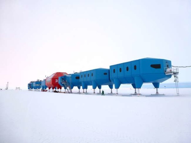 Antarktičko naselje koje hoda i skija