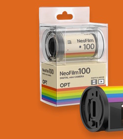 Digitalna kamera u roli filma