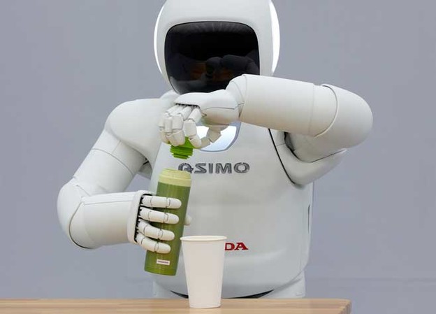 Honda ASIMO, savršeniji nego ikad Honda ASIMO, savršeniji nego ikad