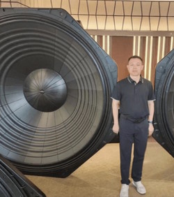 Najveći subwoofer na svijetu od 100 inča