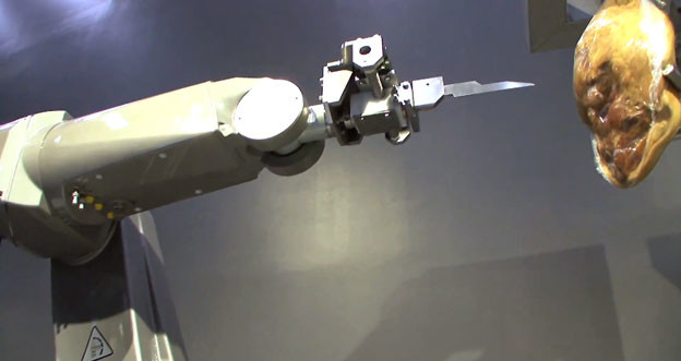 Japanski robot čisti 500 šunki u sat vremena