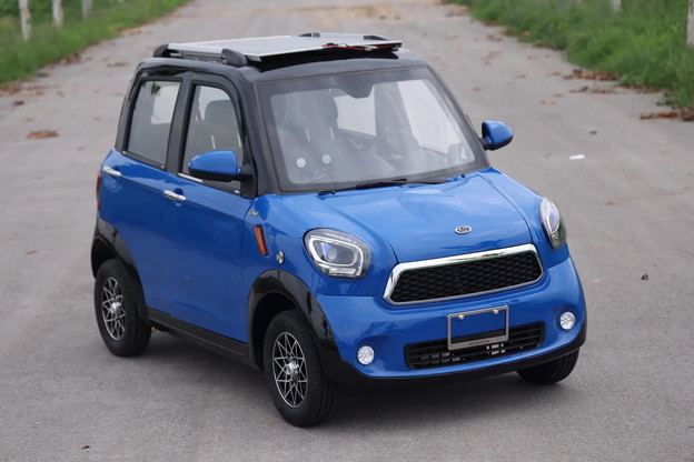 U prodaji električni auto sa solarnim punjenjem U prodaji električni auto sa solarnim punjenjem