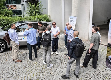 Viasat i BMW za prvi satelitski glasovni poziv u vozilu