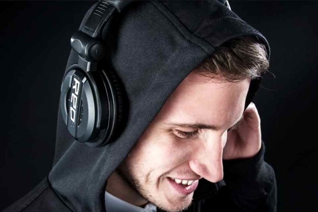 VIDEO: Audio kapuljača za DJ-e VIDEO: Audio kapuljača za DJ-e