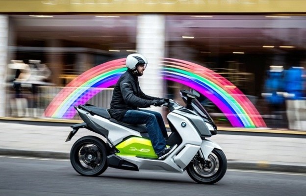 VIDEO: BMW-ov električni skuter uskoro na ulicama