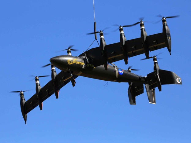 VIDEO: Gledajte let transformer drona u 360 stupnjeva