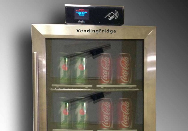 VIDEO: Hladnjak automatski naplaćuje ono što iz njega izvadite