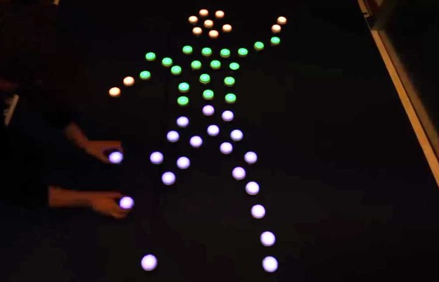 VIDEO: Interaktivni ekran s robotima umjesto piksela VIDEO: Interaktivni ekran s robotima umjesto piksela