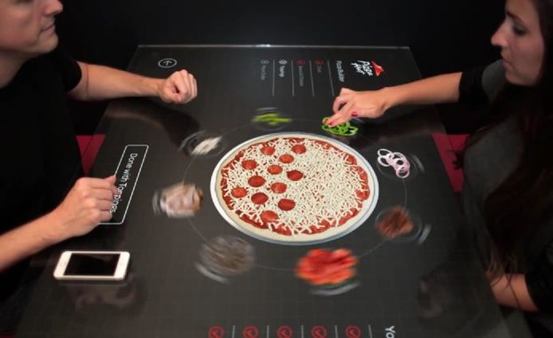 VIDEO: Interaktivni stol za naručivanje pizze
