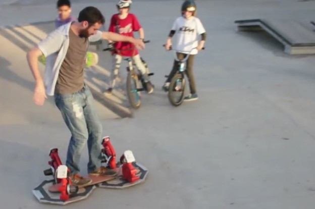 VIDEO: Izradite vlastiti hoverboard VIDEO: Izradite vlastiti hoverboard