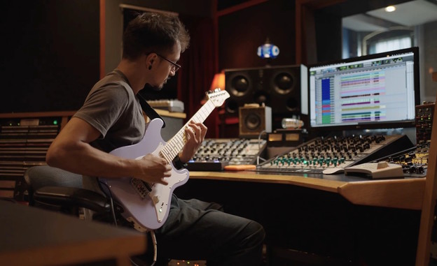 VIDEO: Jamstik Core je odlična hibridna MIDI gitara VIDEO: Jamstik Core je odlična hibridna MIDI gitara