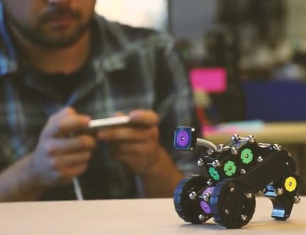 VIDEO: Jeftini robot kojeg svatko može napraviti VIDEO: Jeftini robot kojeg svatko može napraviti