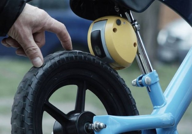 VIDEO: Kočnica za dječji bicikl na daljinsko upravljanje