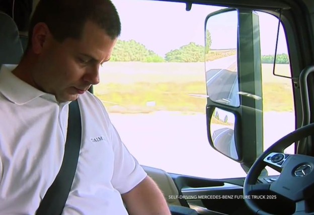 VIDEO: Mercedes testira autonomni kamion