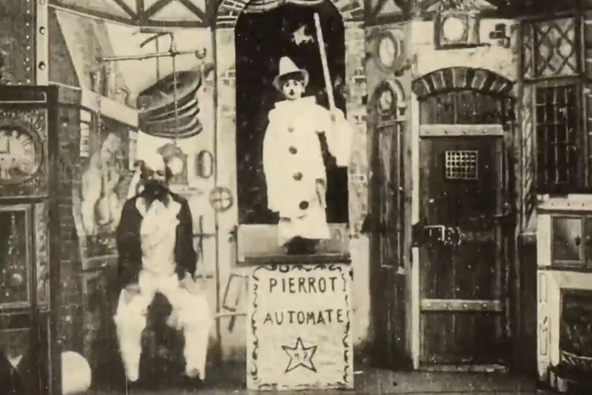 VIDEO: Pogledajte prvi film s robotom u povijesti