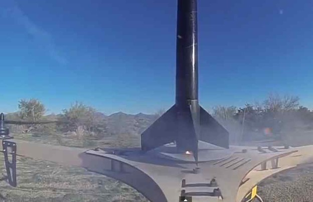 VIDEO: Quadcopter za lansiranje raketa u zraku