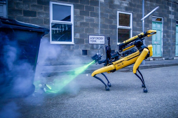 VIDEO: Robopsi obučeni za uklanjanje bombi VIDEO: Robopsi obučeni za uklanjanje bombi