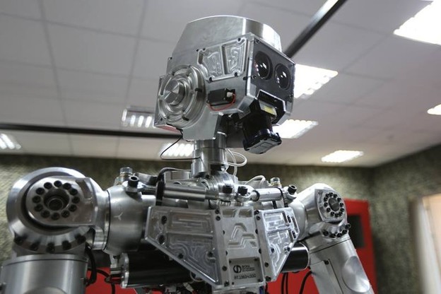 VIDEO: Ruski robot Ivan Terminator VIDEO: Ruski robot Ivan Terminator