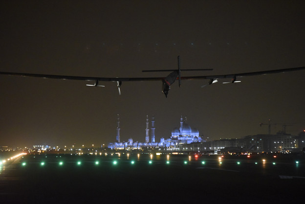 VIDEO: Solar Impulse 2 dovršio put oko svijeta VIDEO: Solar Impulse 2 dovršio put oko svijeta