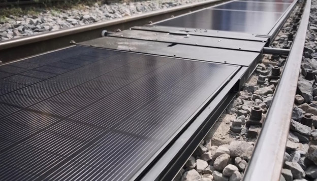 VIDEO: Solarne ploče na željezničkoj pruzi VIDEO: Solarne ploče na željezničkoj pruzi