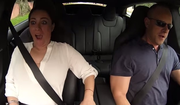 VIDEO: Što je Insane mod u Tesla automobilu VIDEO: Što je Insane mod u Tesla automobilu
