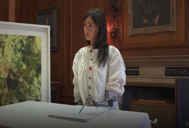 VIDEO: Uskoro samostalna izložba robotske portretistice VIDEO: Uskoro samostalna izložba robotske portretistice