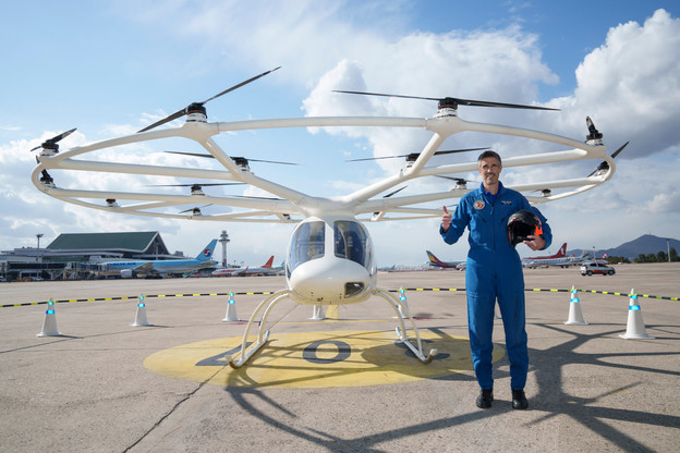 VIDEO: Volocopter taksi s posadom leti u Seulu VIDEO: Volocopter taksi s posadom leti u Seulu