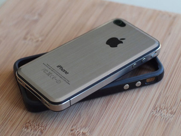 Nova inačica iPhonea neće biti "petica" Nova inačica iPhonea neće biti "petica"