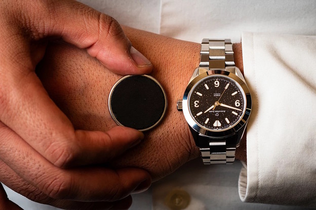 Dodatak pretvara obični sat u pametni