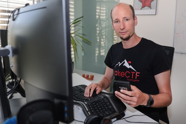 EL3XIR otkriva bugove u Androidu prije hakera EL3XIR otkriva bugove u Androidu prije hakera