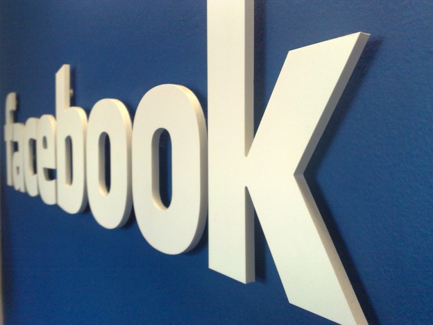 Facebook mijenja opcije privatnosti Facebook mijenja opcije privatnosti