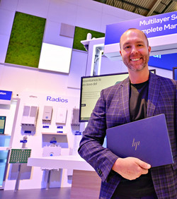 Intel i HP zajedno rade AI laptope