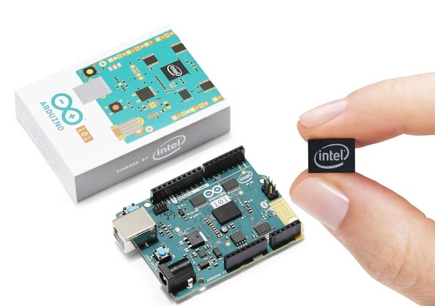Intel ubacio Curie modul u Arduino sklop Intel ubacio Curie modul u Arduino sklop