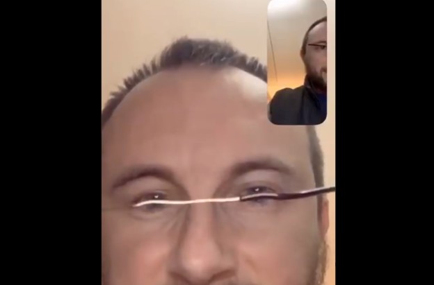 iPhone korigira pogled u videopozivima iPhone korigira pogled u videopozivima