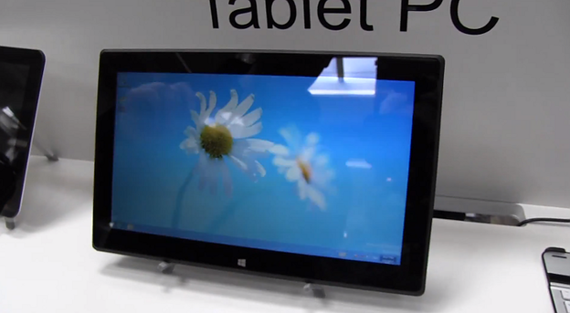 Jeftin kineski klon Microsoft Surface Pro tableta