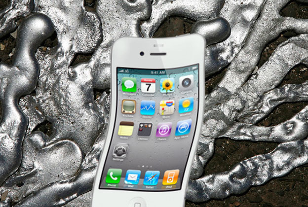 Kućište iPhonea 5 će biti od tekućeg metala Kućište iPhonea 5 će biti od tekućeg metala