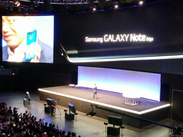 Samsung predstavio Galaxy Note 4 i Note Edge Samsung predstavio Galaxy Note 4 i Note Edge