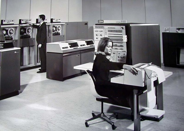 SRETAN ROĐENDAN: 50 godina mainframe računala