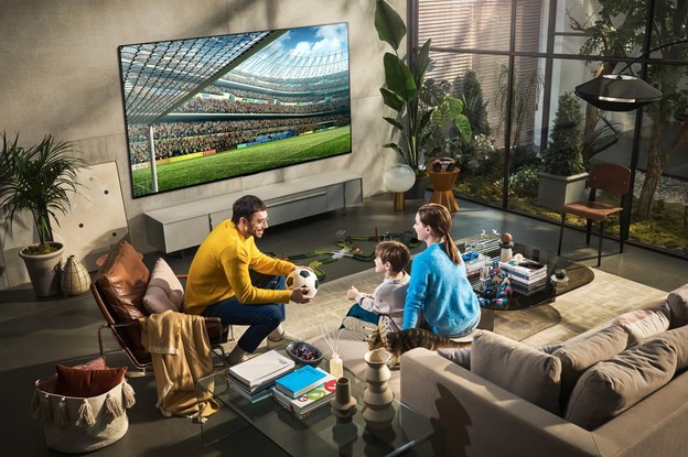 Uživajte u nogometu na najvećem OLED TV-u na svijetu Uživajte u nogometu na najvećem OLED TV-u na svijetu